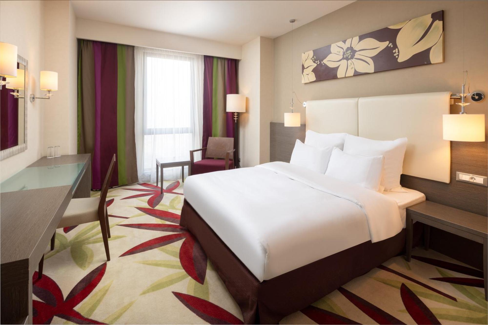 Golden Tulip Ana Dome Hotel Клуж-Напока Экстерьер фото