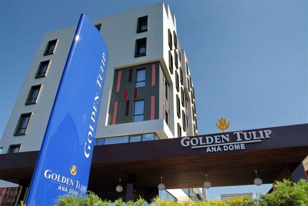 Golden Tulip Ana Dome Hotel Клуж-Напока Экстерьер фото